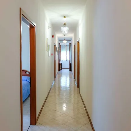 Ristorante Jolanda Hotel *